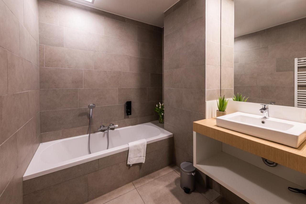 Belcasa Family Suites & Lofts Aparthotel Middelkerke Buitenkant foto